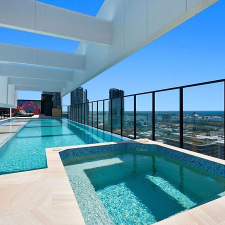 Tryp By Wyndham Southport Gold Coast Hotel Apartments Buitenkant foto