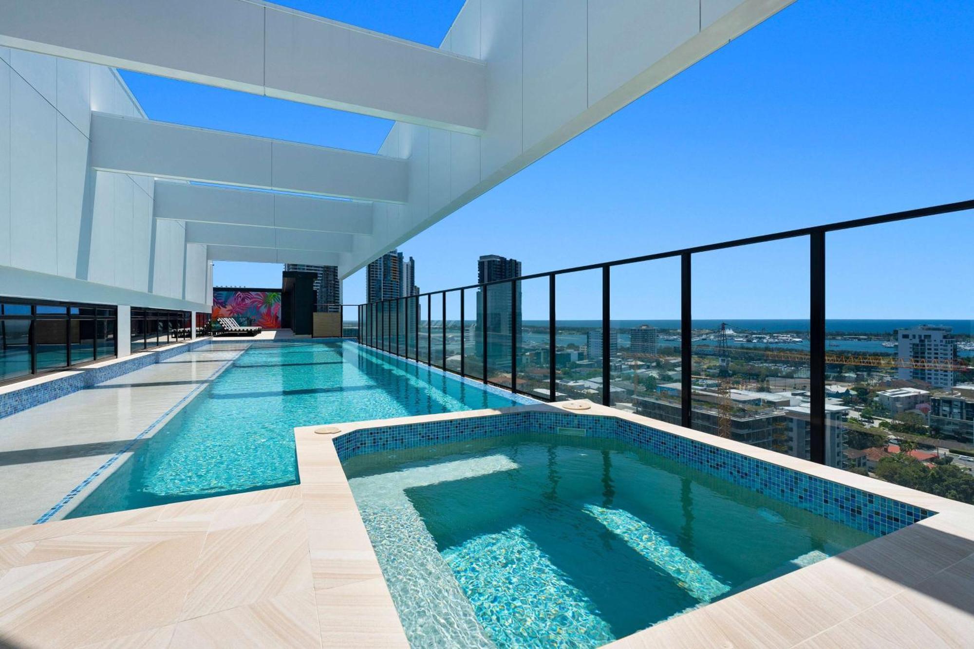 Tryp By Wyndham Southport Gold Coast Hotel Apartments Buitenkant foto