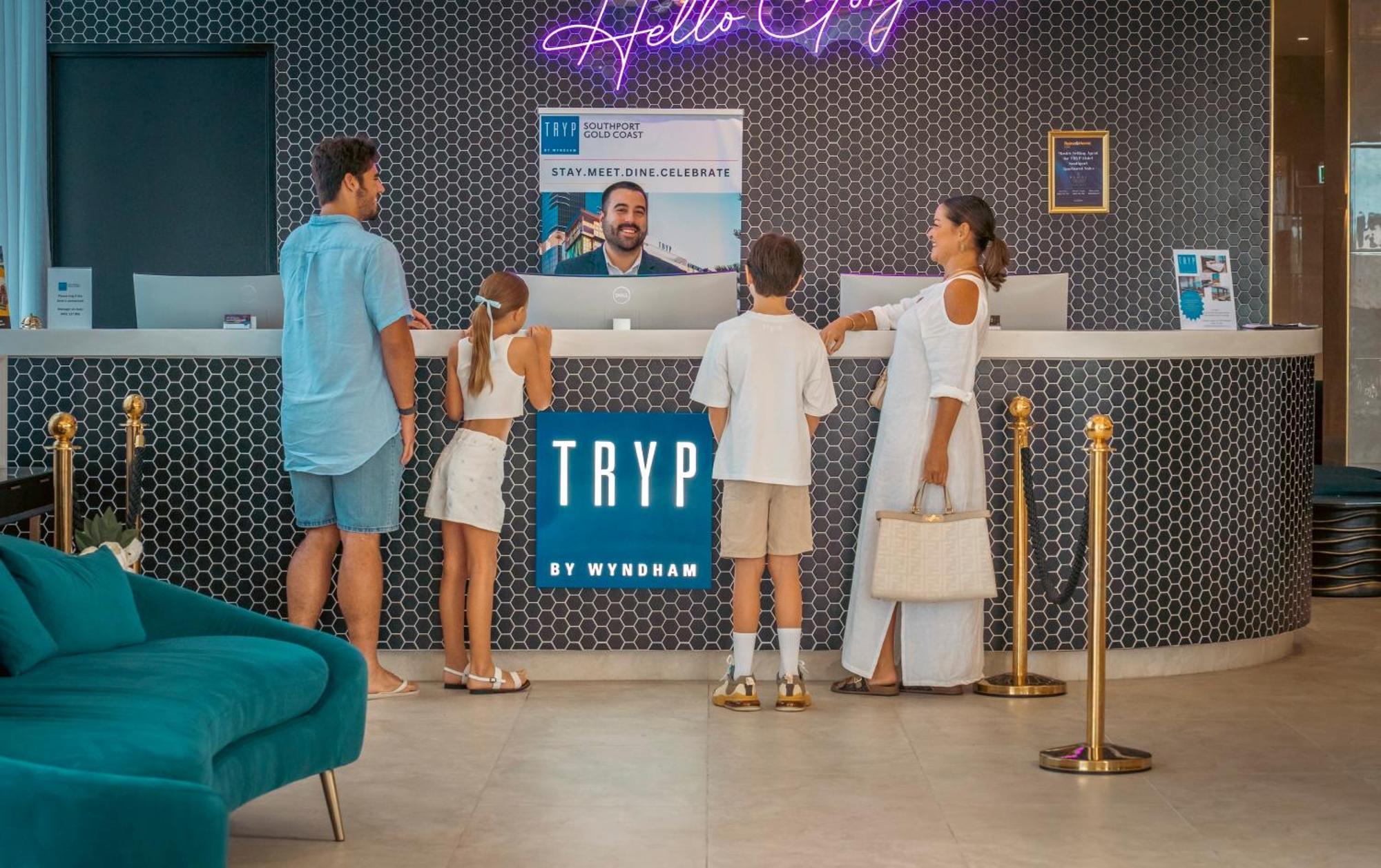 Tryp By Wyndham Southport Gold Coast Hotel Apartments Buitenkant foto